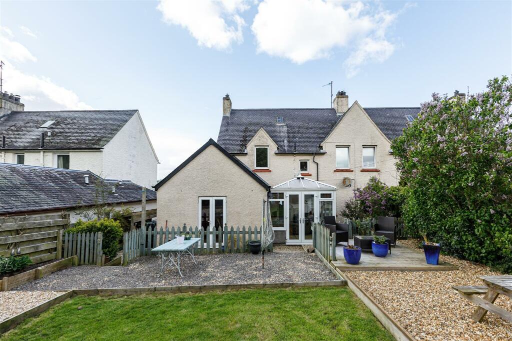 14 Priors Walk Melrose 40.JPG