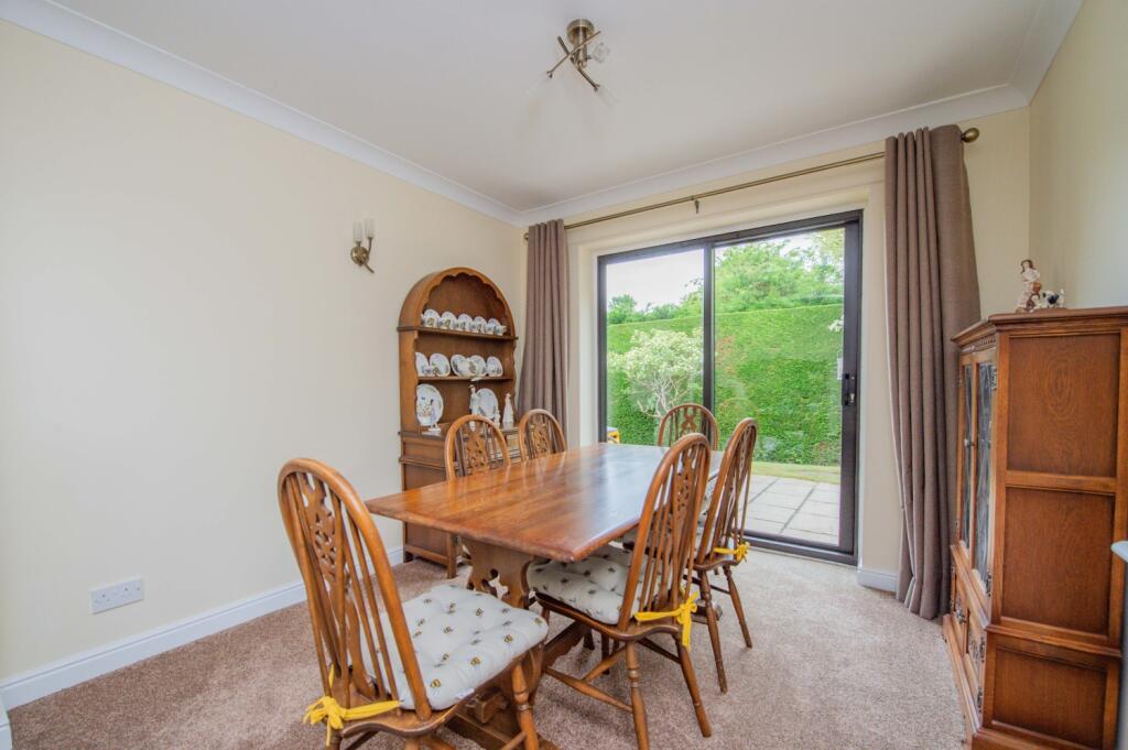 Dining Room. EmilyDimelowEwemoveWhitchurchandNantw