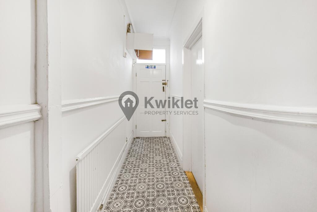 eZy Watermark_17-09-2024_05-33-28-0580PM.JPG