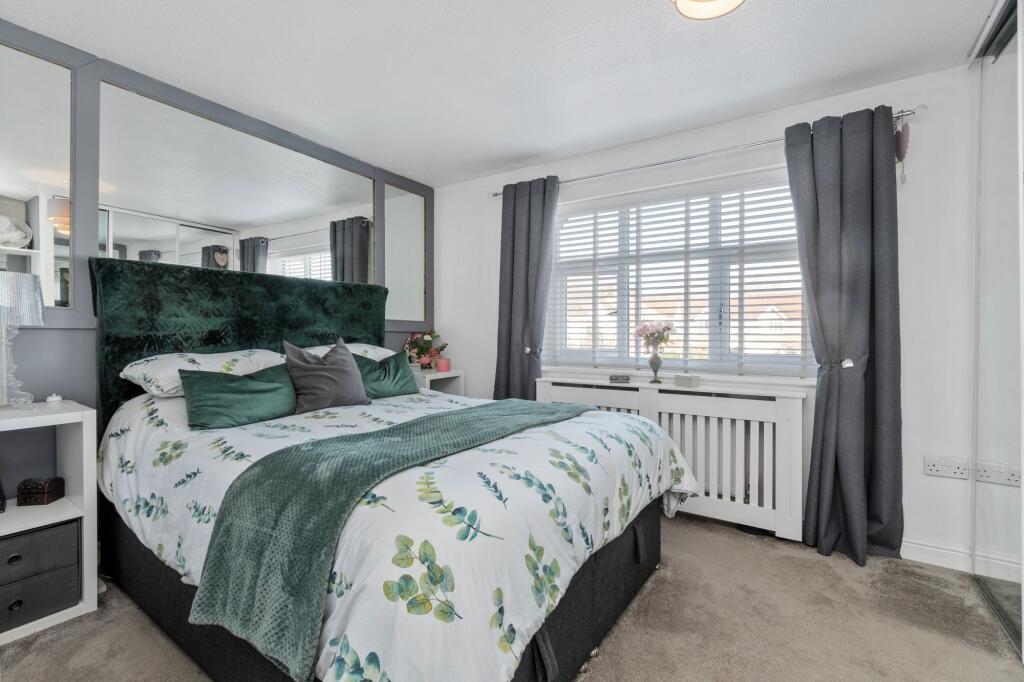 Bedrooms &amp; Bathroom