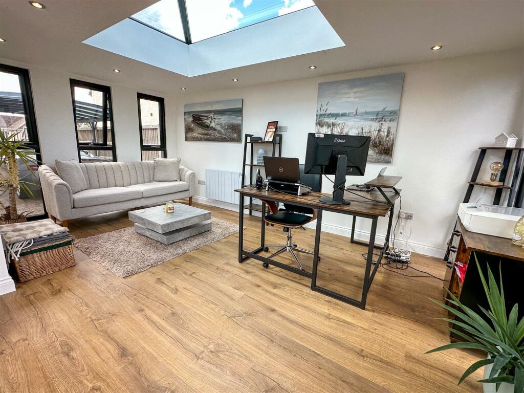 INSIDE VIEW OF OFFICE/GARDEN ROOM