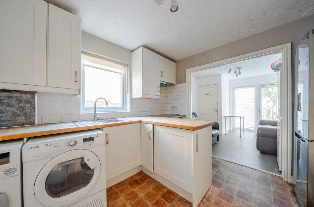 1344758-28-68a847...