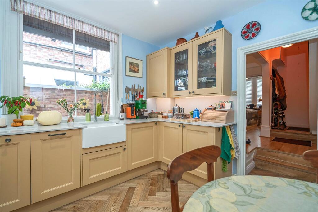 Kitchen D