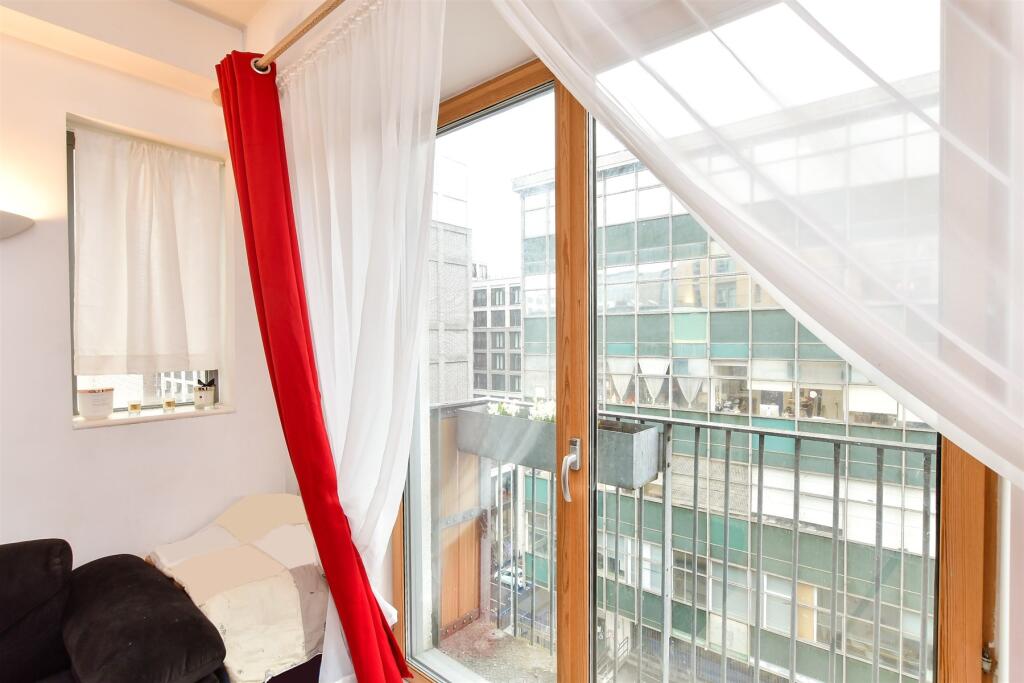 Internal Lifestyle Photograph