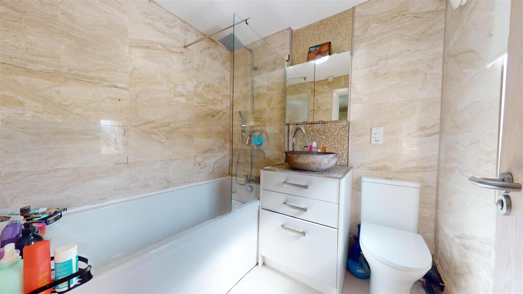 Gower Street Bathroom