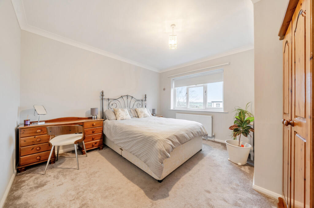 1381307-9-6915fe9...