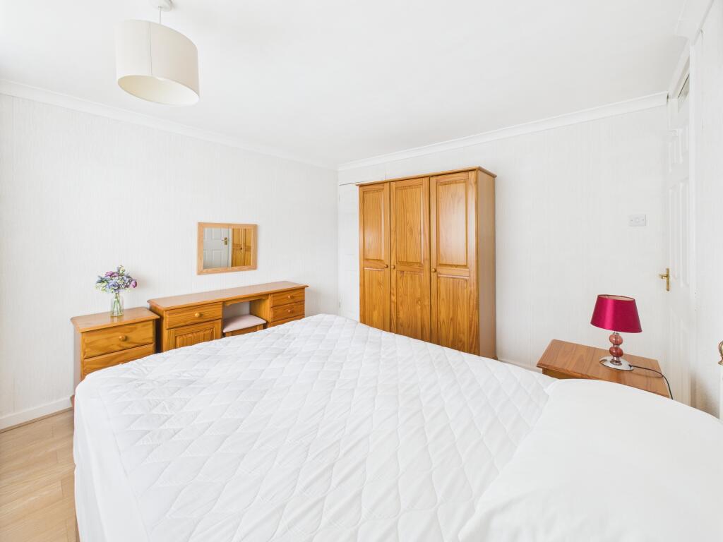 CAM05192G0-PR0109-STILL012