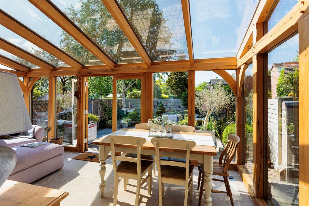 Garden Room