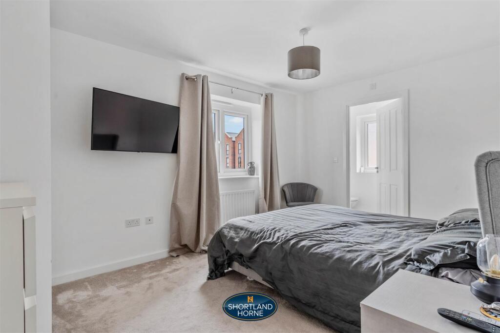 50 Jones Road, Warwick (9 of 47).jpg