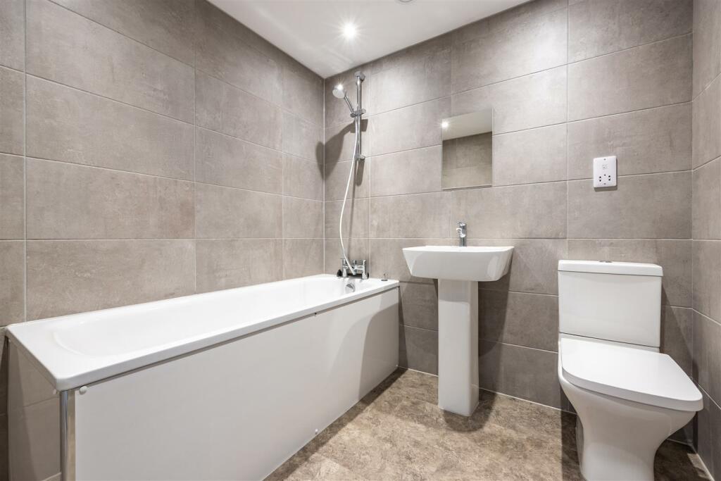 Bathroom 3