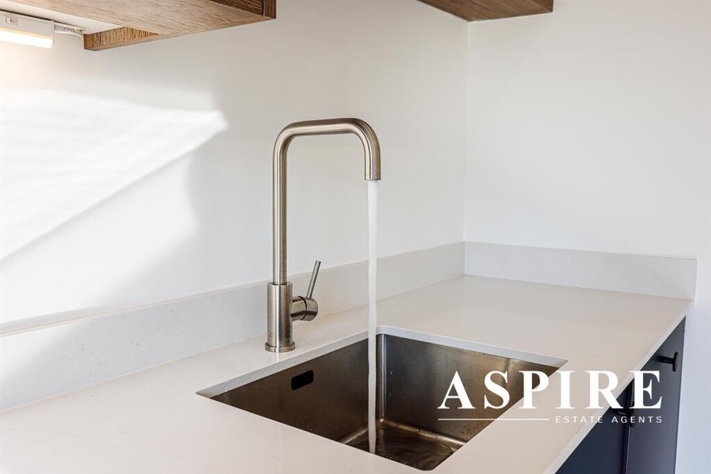 Aspire Estate Agents662.jpg