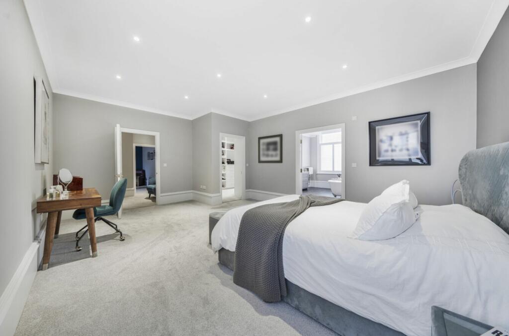 Bedroom One (2)