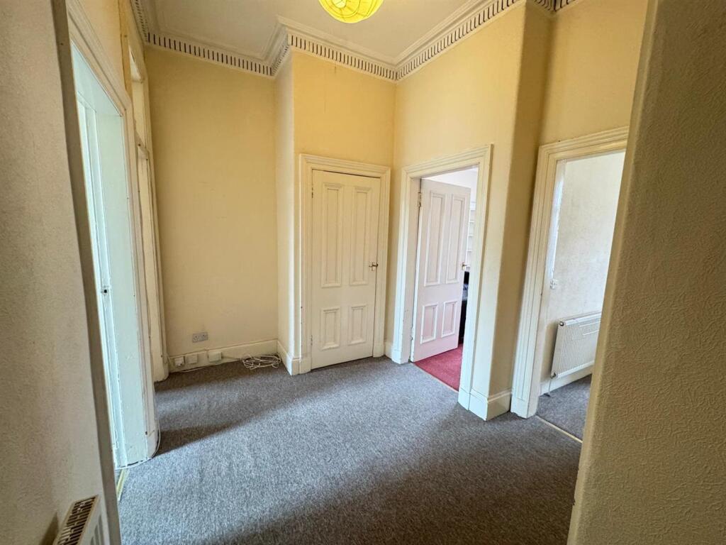 Hallway.jpg