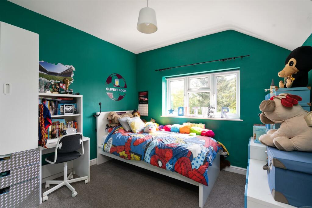 6 Holland Avenue, Knowle, Solihull, B93 9DW_25.jpg
