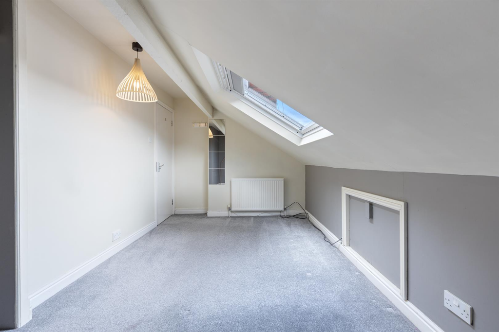 72 Hunters House Road, Sheffield 19_297.png