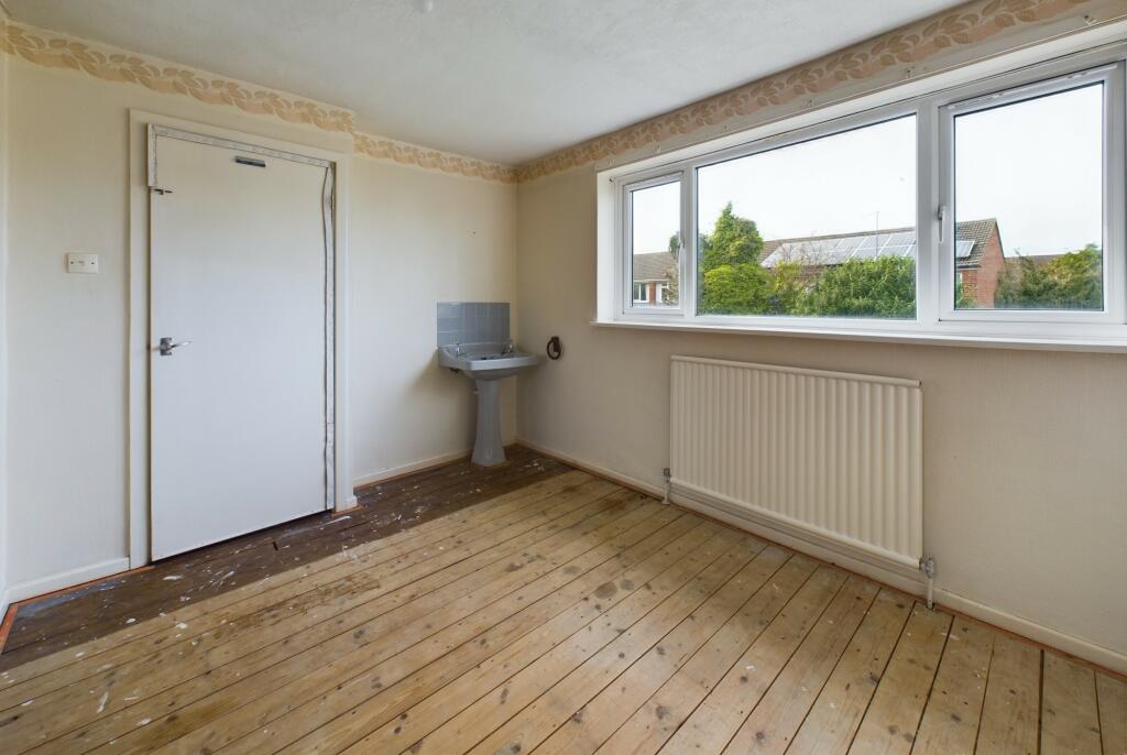 CAM02545G0-PR0138-STILL019