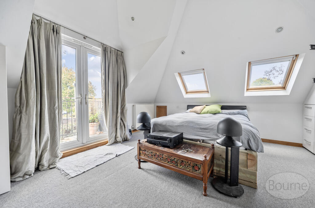 55f85998-ea87-43c...