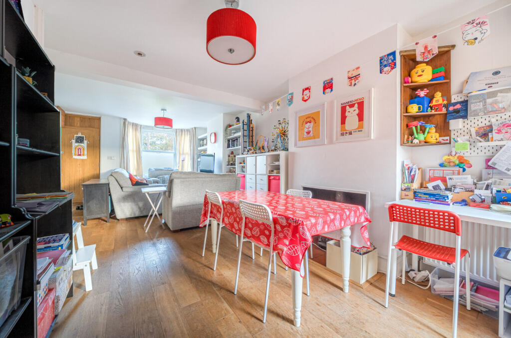 1370922-11-6900e3...