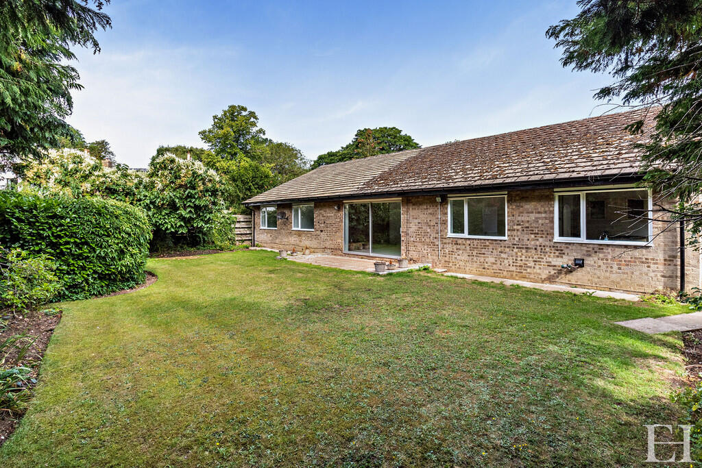 8658771-exteriorW...