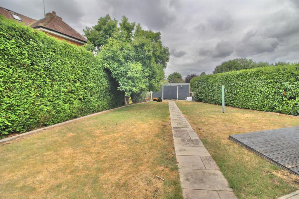 Enclosed Rear Garden