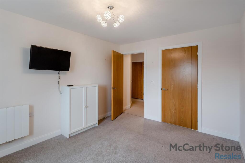 8635289-interior11.jpg