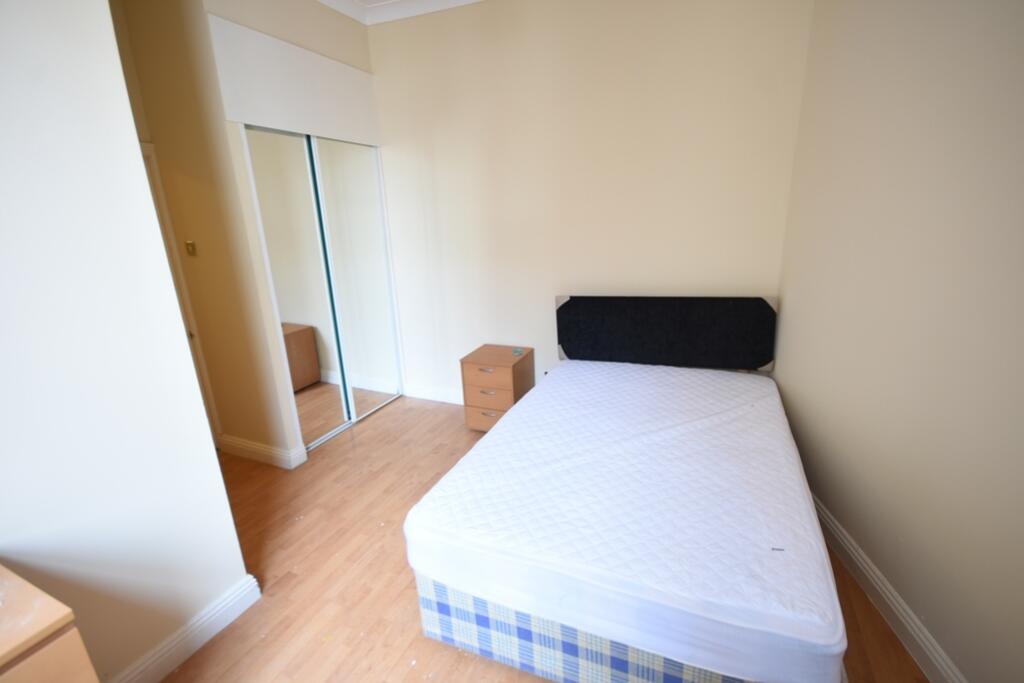 23 Tower House - photos10