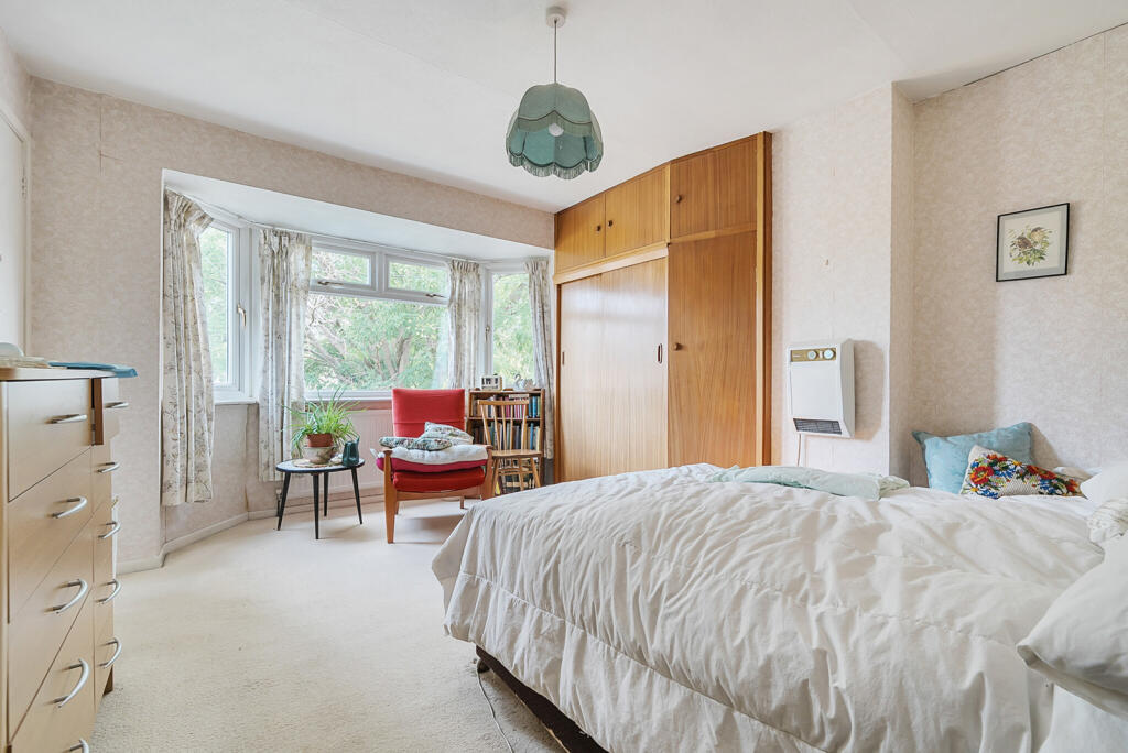 1341958-1-68a479e...