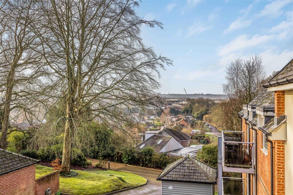 Flat 11, Ashcroft Court, 60 Winchester Road, Chand