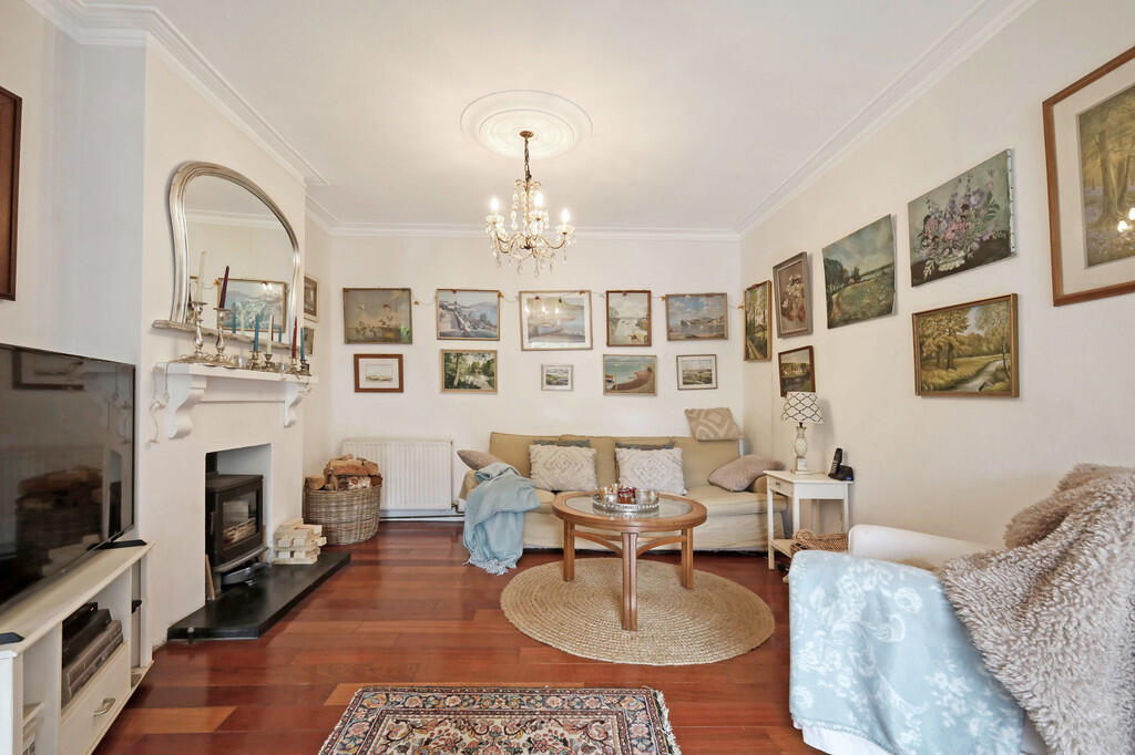 22 Holyrood Drive...