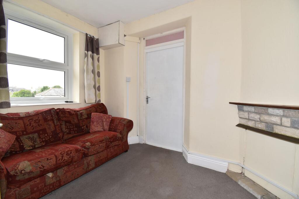 Top floor flat (sitting room)