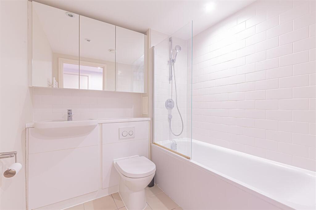 flat 7, Langley House-tw4 (11).jpg