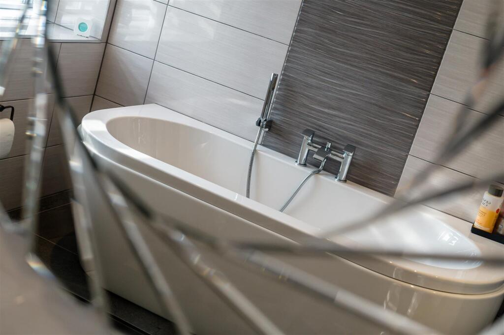 Wellington Grove-08.jpg