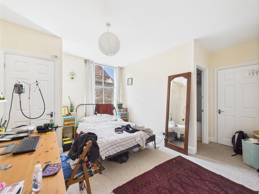 8 - Block of Flats for Auction, Kingsdown, Bristol