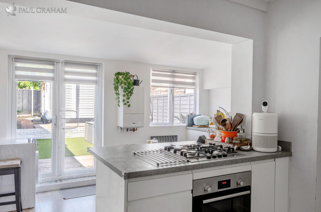 0f035131-7d60-4ca...