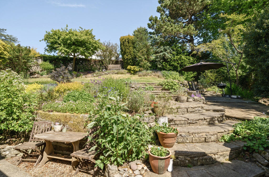 1294396-29-68261a...