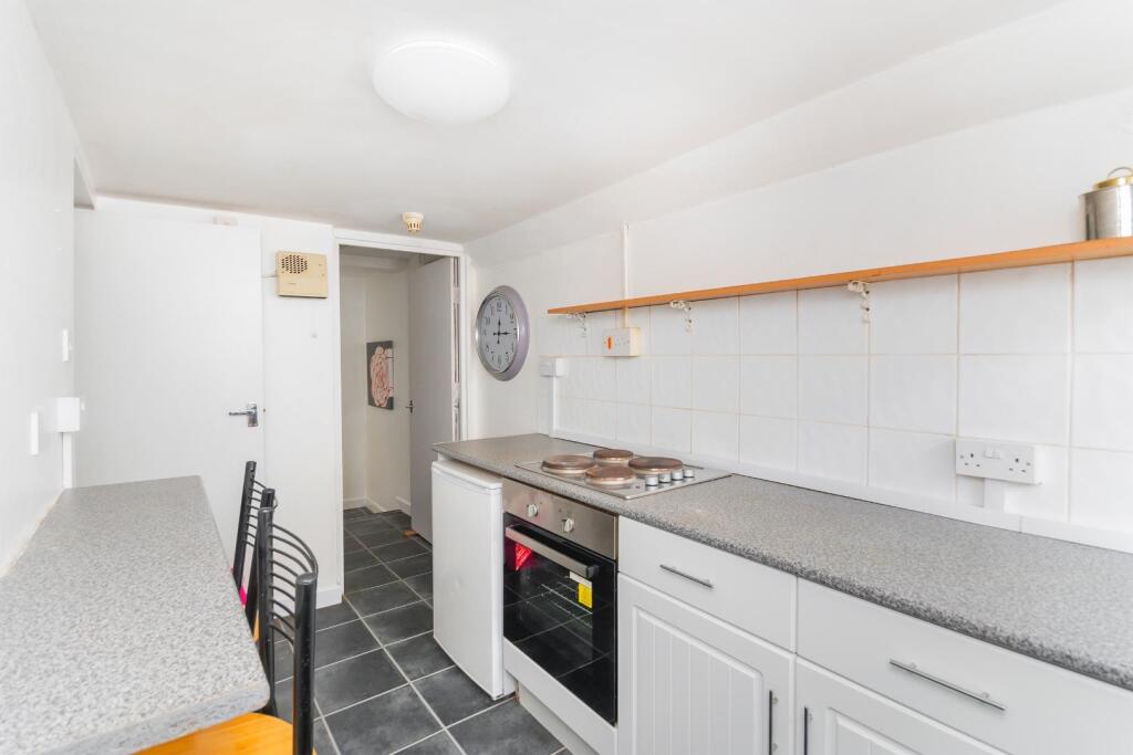 DAORSEKULTSA36FG - Kitchen A.jpg