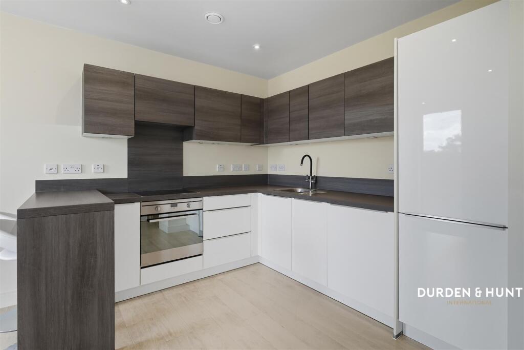 Cleveland Park Avenue