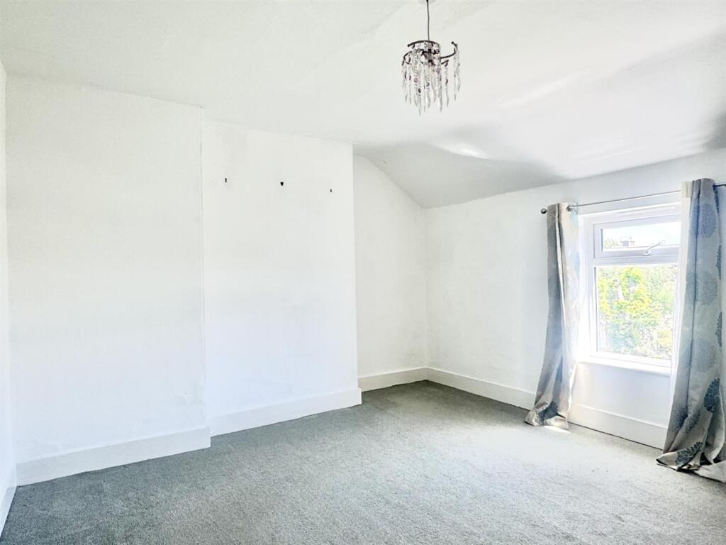 Bedroom.jpg