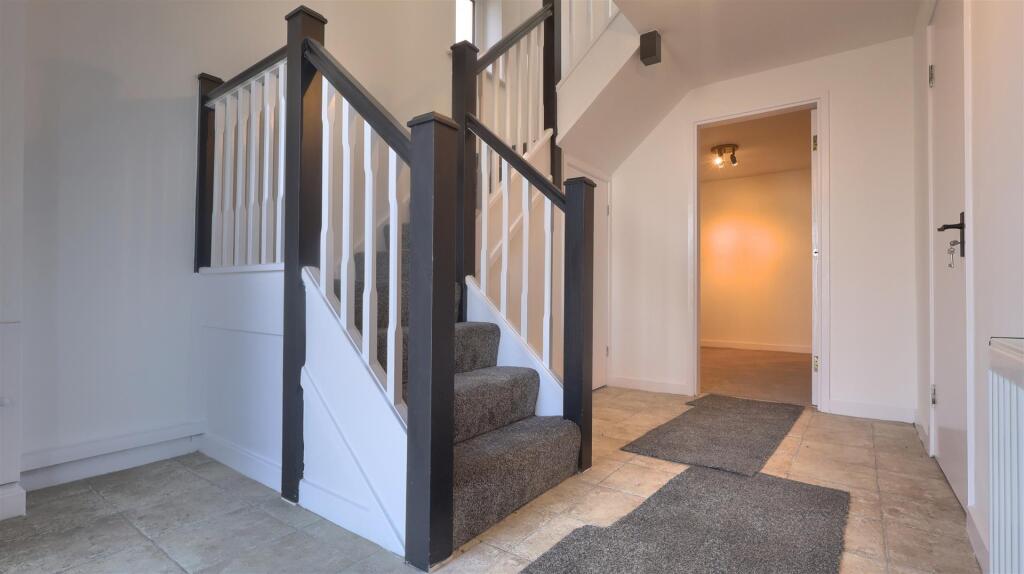 Briars Green Hallway