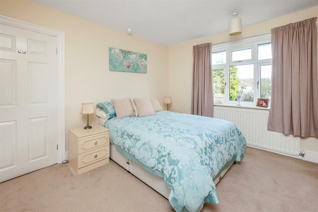 Bedroom 2.jpeg