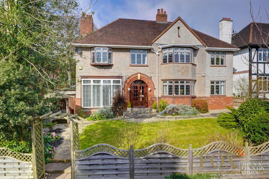 2 St Catherins Hill (24).jpg