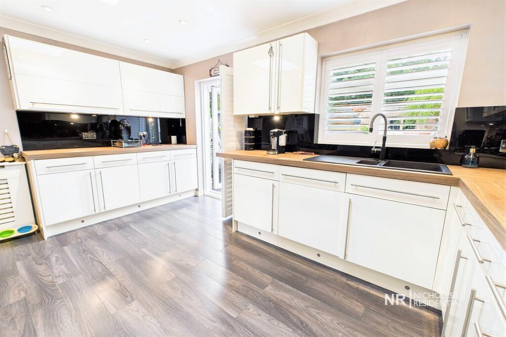 Kitchen Extra Photo