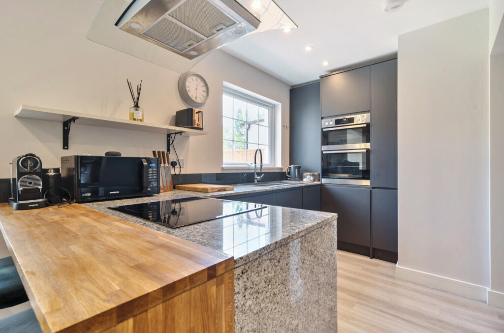 1312580-15-685414...