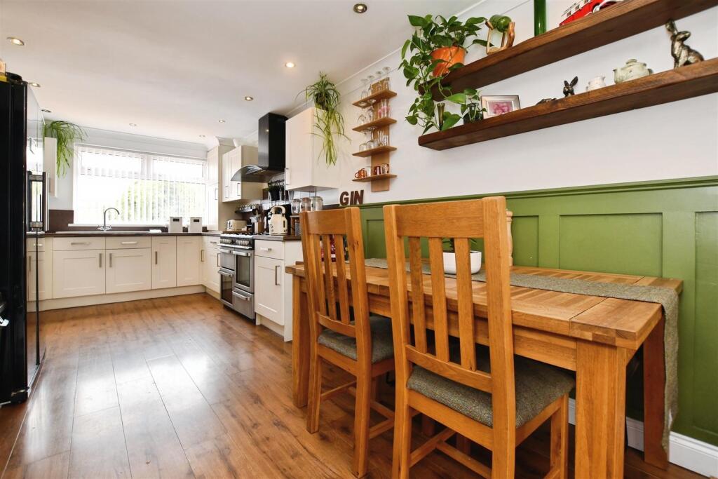 Fitted Dining Kitchen