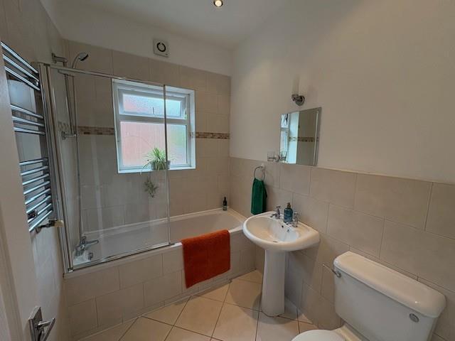 22 Adswood Terrace 14.jpg