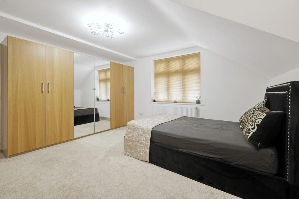 WhatsApp Image 2025-01-29 at 10.47.38-15.jpeg