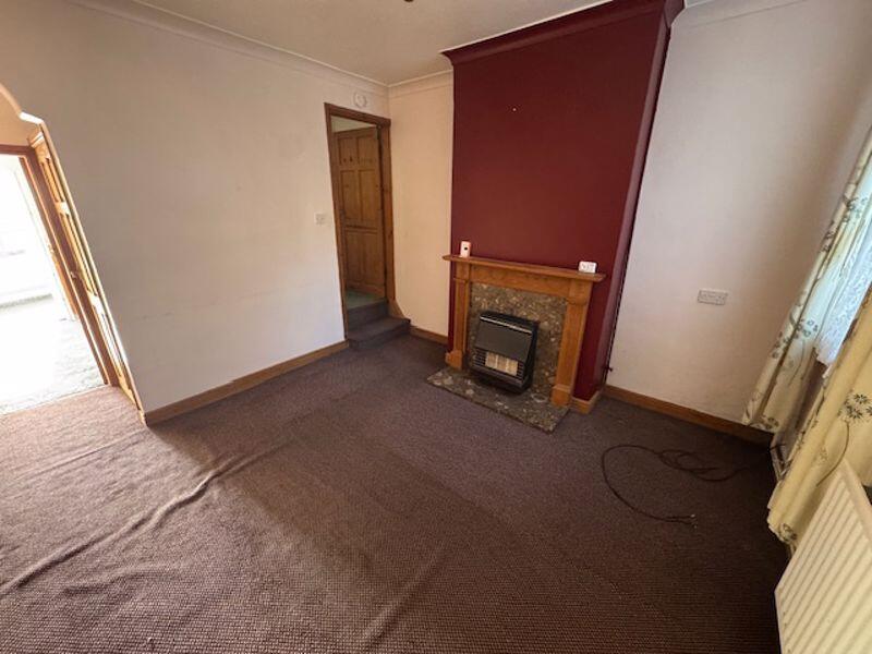 BACK RECEPTION ROOM