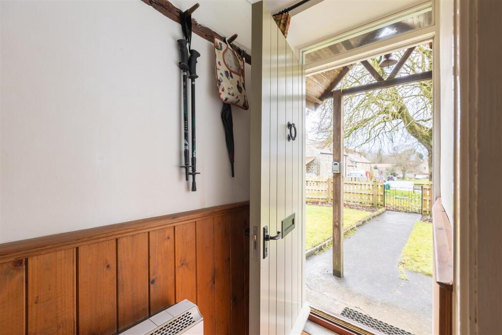 Bell Cottage Hallway.jpg