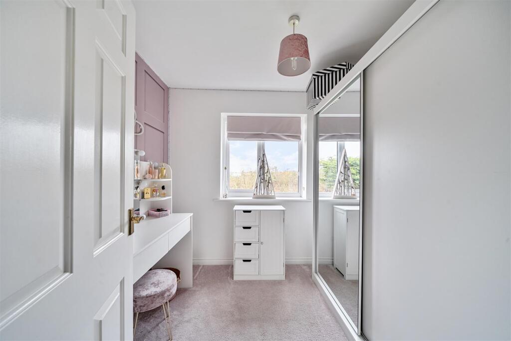 28 Ridge Drive (4).jpg