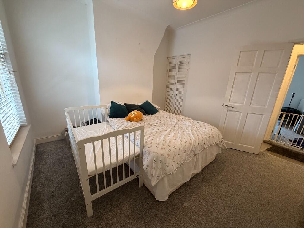 Rear bedroom